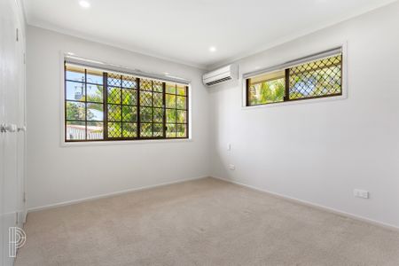 Well-Maintained Single-Level Brick Home in Convenient Kallangur Location - Photo 2