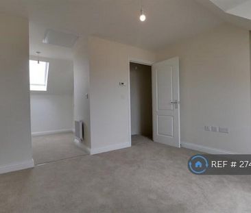 3 bedroom terraced house to rent - Photo 3