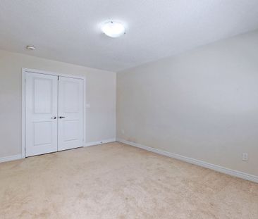 For Lease - 1022 Byron Street, Whitby, Ontario - Photo 4