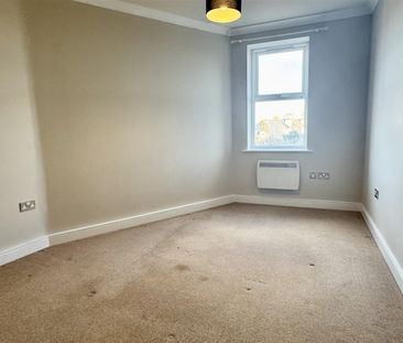 Prince Of Wales Terrace, Scarborough - Photo 6