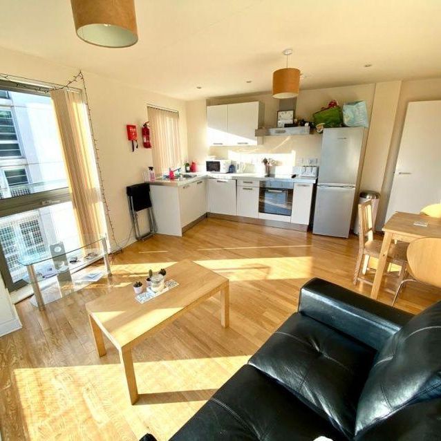 2 bedroom flat to rent - Photo 1