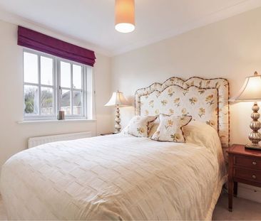 Chobham Road, Ascot, SL5 - Photo 2