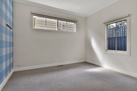 26 Imbros Street, Hampton. - Photo 2