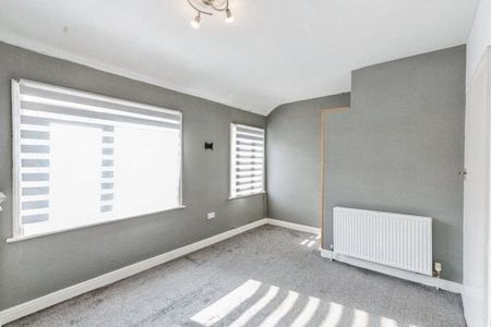 Addison Road, Fleetwood - Photo 5