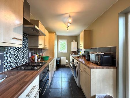 3 bed apartment to rent in Powhay Mills, Tudor Street - Photo 5