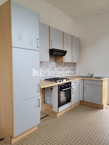 Location Appartement 2 pièces 64m² VIESLY 59271 - Photo 4