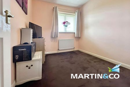 3 bedroom end of terrace house to rent - Photo 5