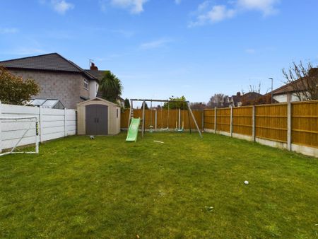 Higher Road, Halewood - Photo 3