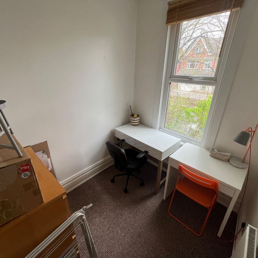 3 bedroom apartment to rent - Photo 1