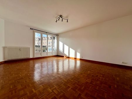 Location Appartement 3 pièces 72m² NEAUPHLE LE CHATEAU 78640 - Photo 2