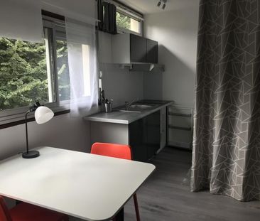 Location Appartement 1 pièce 20m² - Photo 4