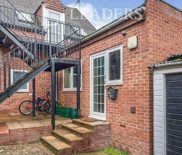 Swan Lane, Faringdon, SN7 - Photo 1