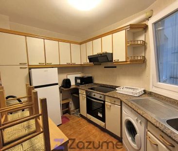 Piso de alquiler en R. de Laverde Ruiz, Ensanche - Sar - Photo 2
