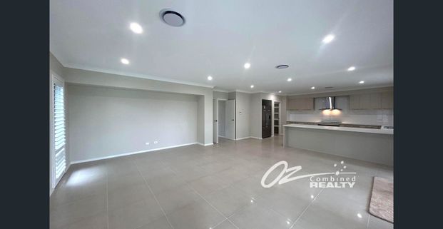 Luxurious Estate in Charming Erowal Bay - Photo 1