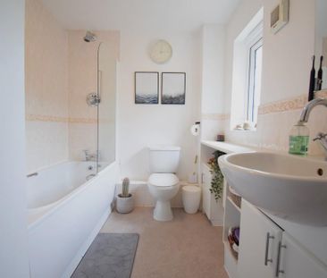 2 bedroom terraced house to rent - Photo 5