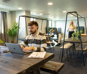 Studio Flat, King William Street, M50 - Photo 5