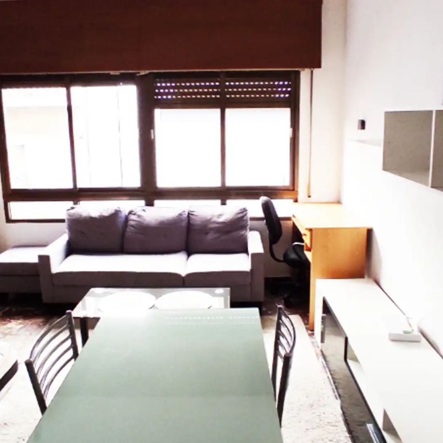 Estudio de alquiler en Calle Tablas, 9, Centro - Sagrario - Foto 1