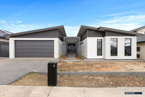 3 Schomburgk Drive, Gawler East SA 5118 - Photo 1