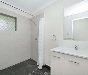 2/165 Albert Street, Cranbrook - Photo 6