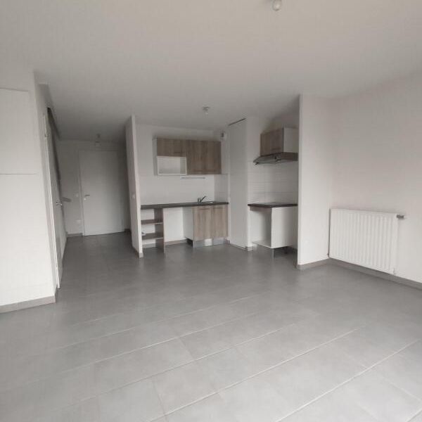 Location Maison 3 pièces 66m² ST JORY 31790 - Photo 1