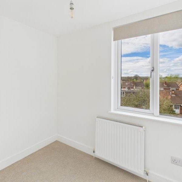 Althorp Close, Tuffley, Gloucester - Photo 1