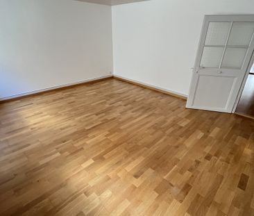 Geräumige Altbauwohnung im Zentrum der Kleinbasler Innenstadt - Foto 2