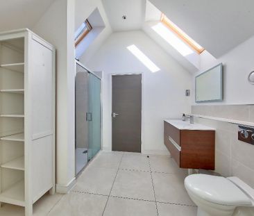 4 bedroom detached house to rent - Photo 1