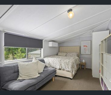 Airconed Fully Refreshed Family Home | Prime Holland Park Location ... - Photo 5