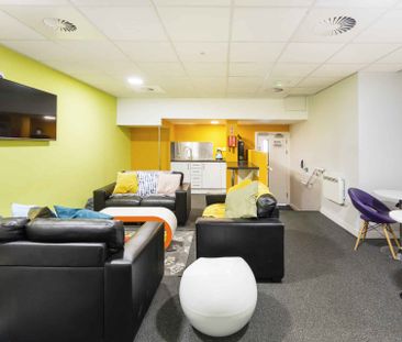 Platinum Studio - Photo 3