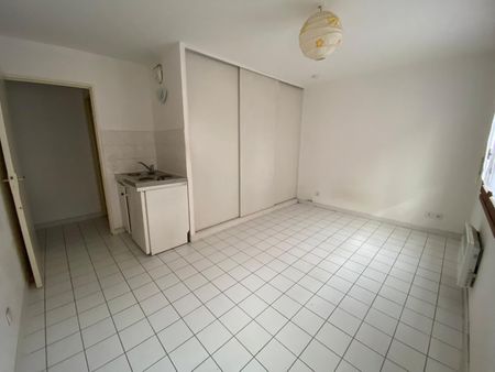 Location Appartement 1 pièce 21m² TOULOUSE 31500 - Photo 2
