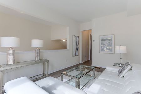 For Lease - 51 Kahshe Lane, Richmond Hill, Ontario - Photo 3