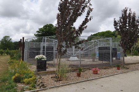 2 bedroom equestrian property to rent - Photo 2