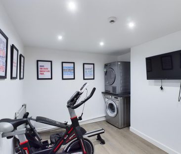 6 bedroom house to rent - Photo 5