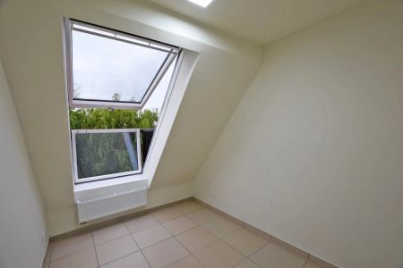 Goed gelegen duplexappartement te Nieuwpoort, gelegen vlakbij het stadspark en de visserskaai. - Photo 2