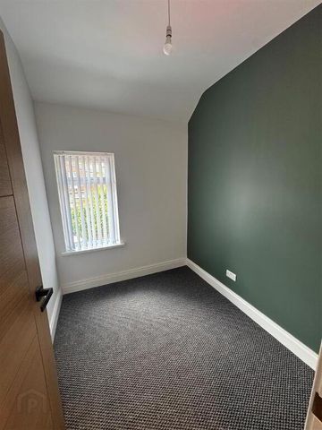 32 Strandview Street, Belfast, BT9 5FF - Photo 2