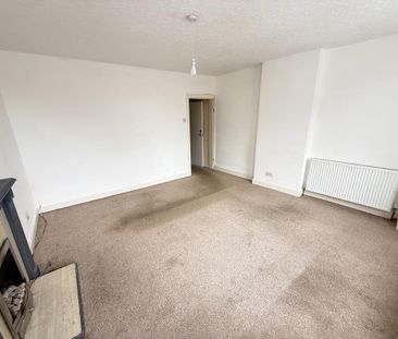 3 bedroom maisonette to rent - Photo 2