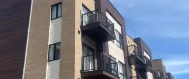 A15 - 10 PALACE STREET | A15 - 10 PALACE STREET, Kitchener - Photo 1