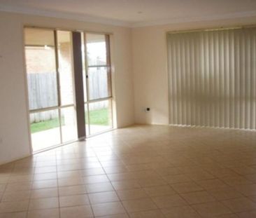 SPACIOUS DUPLEX IN PEACEFUL ENCLAVE - Photo 2