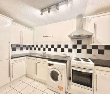 Frensham Court, Southsea - Photo 1