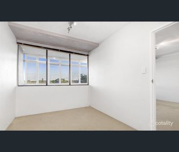 7/88 Eagle Terrace, Sandgate, Qld 4017 - Photo 1