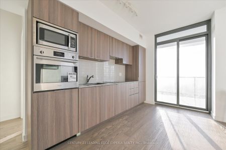 For Lease - 11 Wellesley Street Unit# 4408, Toronto, Ontario - Photo 5