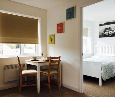 1 bedroom apartment to rent - Photo 4