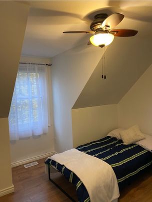 For Lease - 34 Peachtree Crescent, Cambridge, Ontario - Photo 1