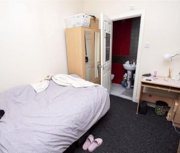 5 bedroom house to rent - Photo 2