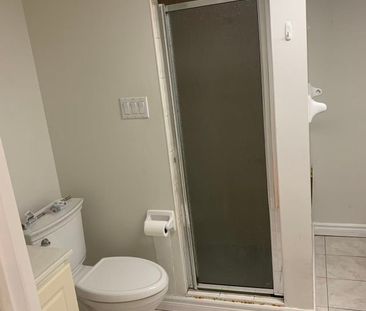 For Lease - 356 Brownridge Drive, Vaughan, Ontario - Photo 4