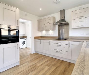 3 bedroom detached house to rent - Photo 6