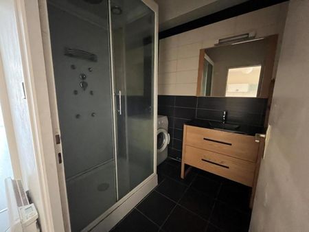 Location Appartement 3 pièces 71m² CASTRES 81100 - Photo 5