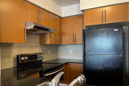 For Lease - 310 Burnhamthorpe Road Unit# 2307, Mississauga, Ontario - Photo 4