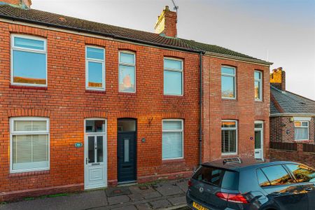 2 bedroom semi-detached house to rent - Photo 3