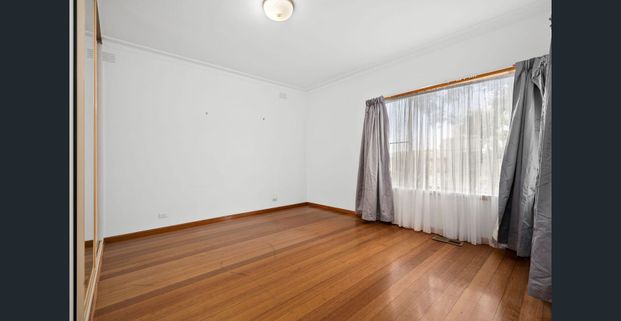 Three Bedroom Home - Large Corner Block - Photo 1